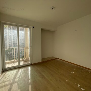 Room in 3 BHK Apartment at Emaar Gurgaon Greens, Sector 102 – for Sale