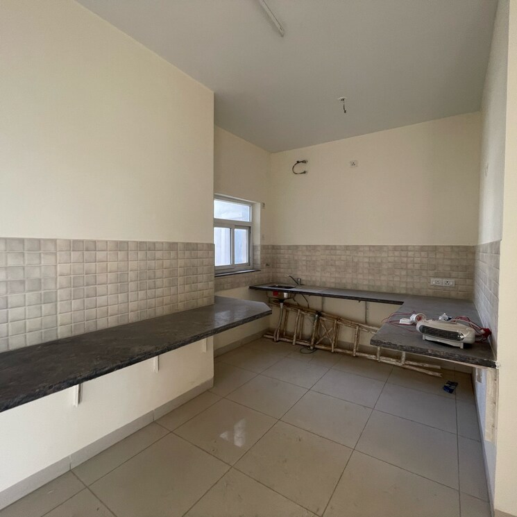 Kitchen, bptp-amstoria 3 Bedroom 1924 Sq.Ft. Builder Floor In Sector 102 Gurgaon 7158781