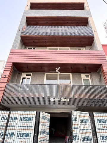 4 BHK Builder Floor For Sale in Sainik Plaza, Sector 49