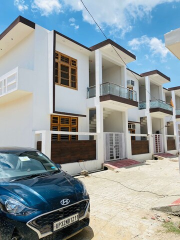 Parking in 2 BHK Independent House at Nizampur – for Sale