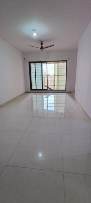 Room in 3 BHK Apartment at Acme Ozone, Manpada – for Sale