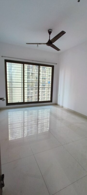 Room in 3 BHK Apartment at Acme Ozone, Manpada – for Sale