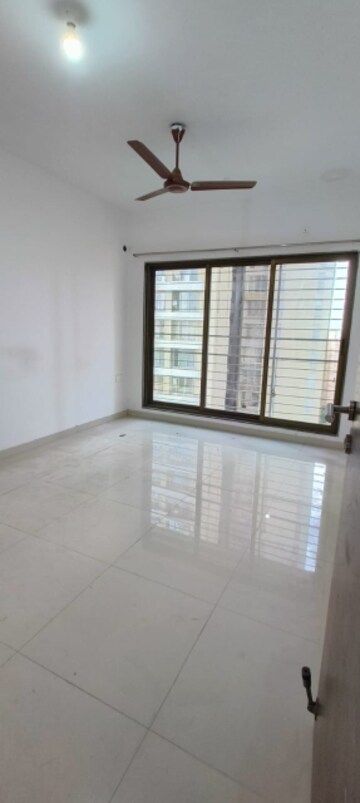 Room in 3 BHK Apartment at Acme Ozone, Manpada – for Sale