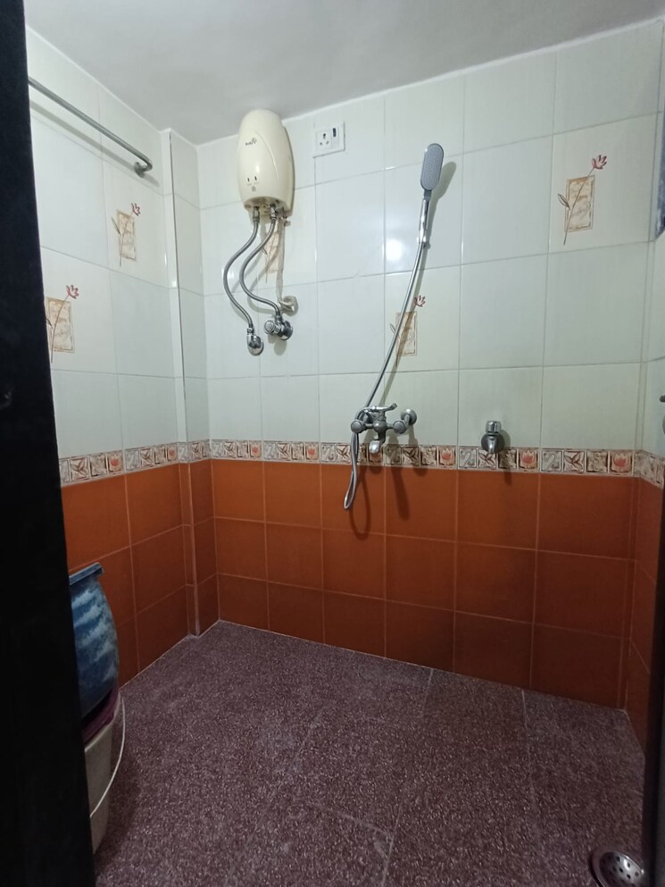 Bathroom, kalwa 1 Bedroom 550 Sq.Ft. Apartment In Kalwa Thane 7159421