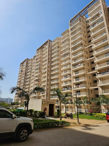 2 BHK Apartment – Exterior View View at Shree Vardhman Green Court, Sector 90 - for Sale