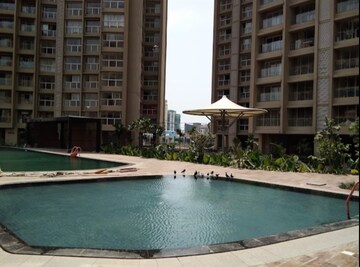 Swimming Pool in 3 BHK Apartment at Runwal Elegante, Andheri West – for Sale
