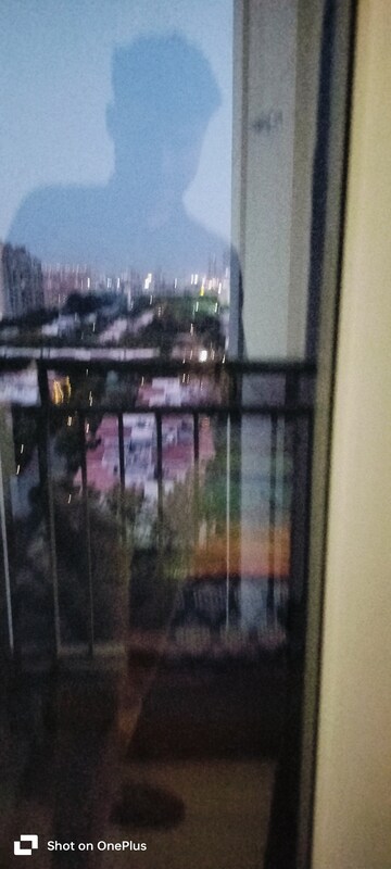 Swimming Pool in 2.5 BHK Apartment at Spaze Privy, Sector 72 – for Sale