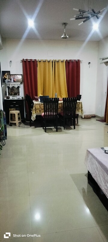 Living Room in 2.5 BHK Apartment at Spaze Privy, Sector 72 – for Sale