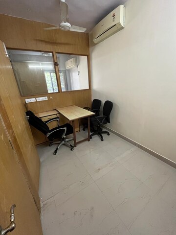 Master Bedroom in 3 BHK Apartment at Seven Bunglow – for Rent