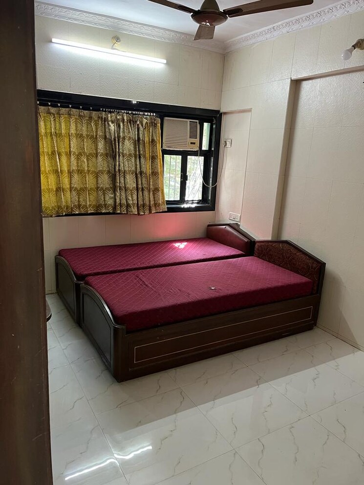 Master Bedroom, seven bunglow 3 Bedroom 1800 Sq.Ft. Apartment In Seven Bunglow Mumbai 7159600