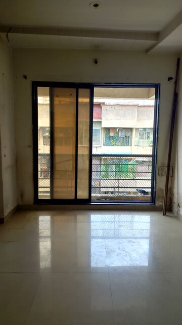 Room in 1 BHK Apartment at Nine Sea Grapes, Nalasopara West – for Sale