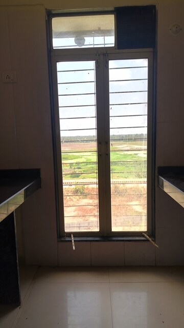 Room in 1 BHK Apartment at Nine Sea Grapes, Nalasopara West – for Sale