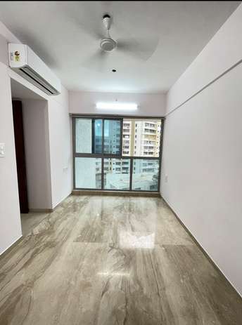 1 BHK Apartment For Rent in Rajesh White City Kandivali East Mumbai  7159749