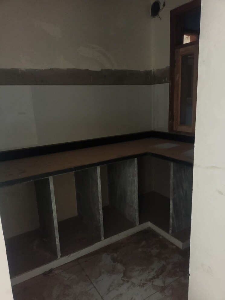 Kitchen, sector 105 3 Bedroom 991 Sq.Ft. Builder Floor In Sector 105 Gurgaon 7159862