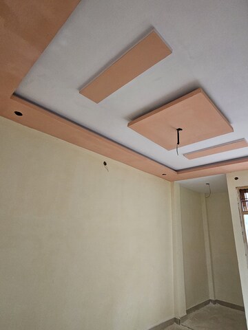 Room in 2 BHK Independent House at Faizabad Road – for Sale
