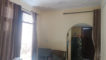 Living Room in 1 BHK Builder Floor at Vaishali Sector 2 – for Sale