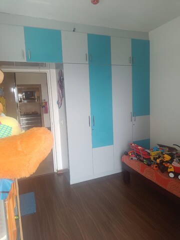Furnished Amenities in 2 BHK Apartment at M3M Marina, Sector 68 – for Sale