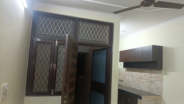 Furnished Amenities in 1 BHK Builder Floor at Vaishali Sector 3 – for Sale