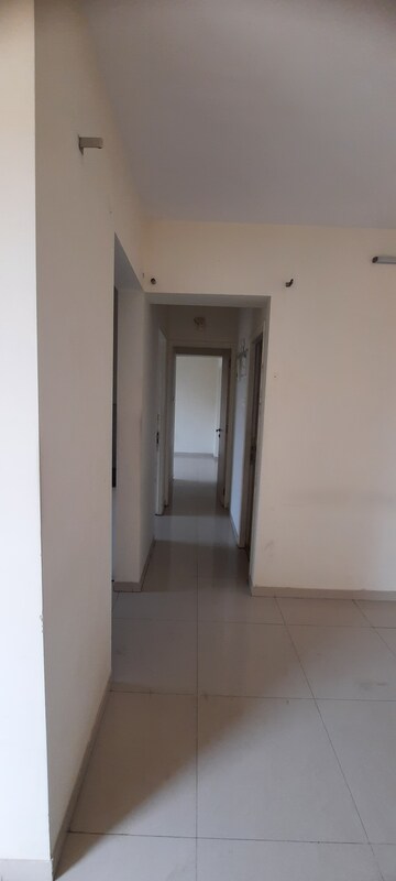 Furnished Amenities in 2.5 BHK Apartment at Puranik Rumah Bali, Ghodbunder Road – for Sale