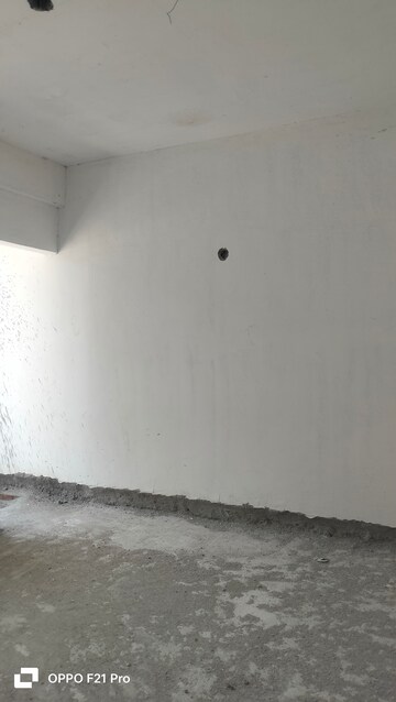Room in 3 BHK Apartment at Rock Hilton Heights, Chanda Nagar – for Sale