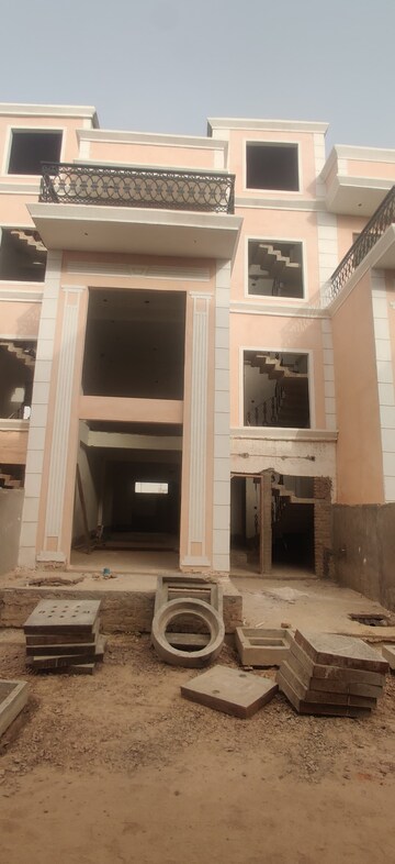 4 BHK Villa – Exterior View View at Vaikuntam Vilasaa, Raj Nagar Extension - for Sale