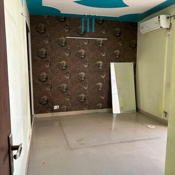 Bathroom in 3 BHK Apartment at Ramprastha City The View, Sector 37d – for Sale
