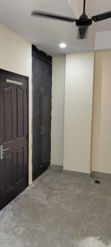 Building Lobby in 1.5 BHK Apartment at ABCZ East Avenue, Sector 73 – for Sale