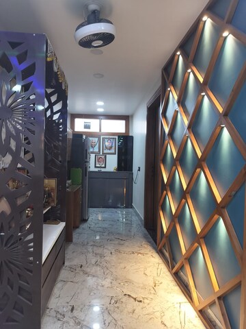 Parking in 6+ BHK Independent House at RWA Apartments Sector 116, Sector 116 – for Sale