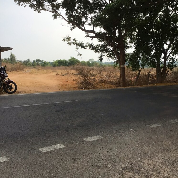  Parking, kunigal  42 Acre Plot In Kunigal Bangalore 7164156