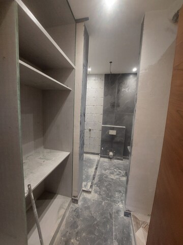 Attached Bathroom in 3 BHK Builder Floor at Mahendra Park – for Sale