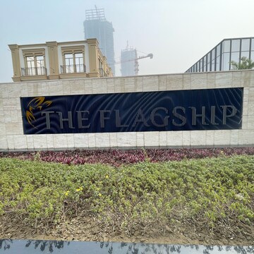  Office Space – Exterior View View at CRC The Flagship, Sector 140a - for Sale