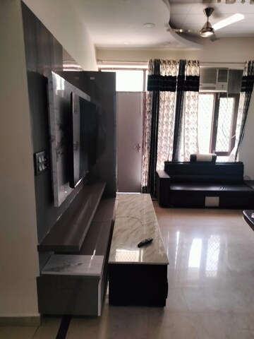 Kitchen in 6+ BHK Villa at Sector 50 – for Sale