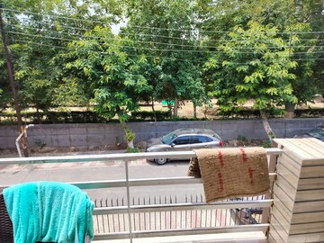 6+ BHK Villa – Exterior View View at Sector 50 - for Sale