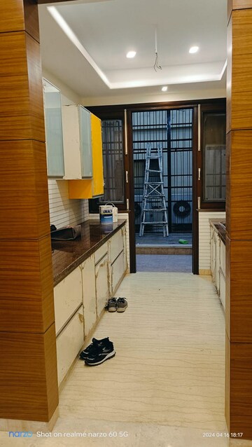 Staircase in 6 BHK Villa at RWA Apartments Sector 47, Sector 47 – for Sale