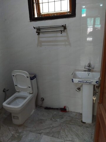 Bathroom in 3 BHK Builder Floor at Green Fields Colony – for Sale