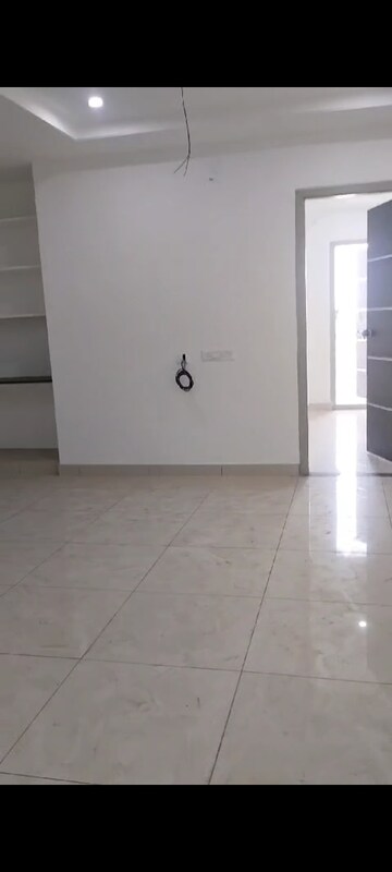 Room in 2 BHK Apartment at Hanamkonda – for Sale