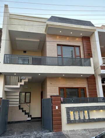 4 BHK Independent House For Sale in Sector 125