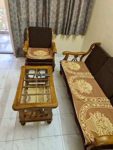 Living Room in 2 BHK Apartment at Gardeniya Apartment, Wadgaon Sheri – for Rent