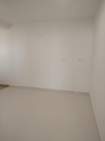 Room in 3 BHK Apartment at GM Global Techies Town, Electronic City Phase I – for Sale
