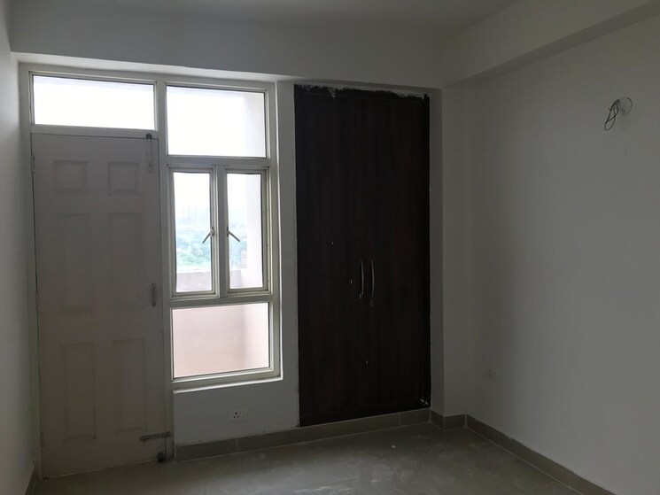Room, supertech-cape-town 2.5 Bedroom 1150 Sq.Ft. Apartment In Sector 74 Noida 7165582