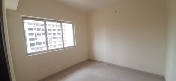 Room in 1 BHK Apartment at Omkar Signet, Malad East – for Sale
