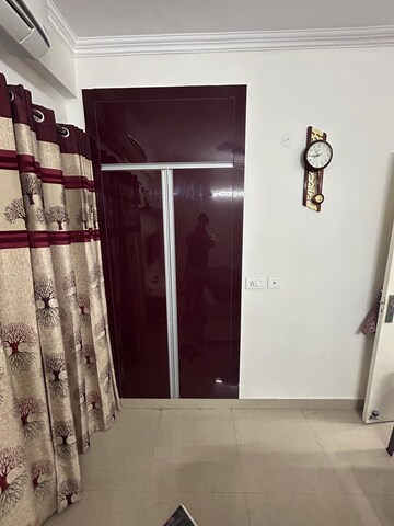 Furnished Amenities in 2.5 BHK Apartment at Ajnara Integrity, Raj Nagar Extension – for Sale