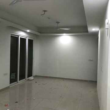 Room in 2.5 BHK Apartment at Mahagun Mirabella, Sector 79 – for Sale