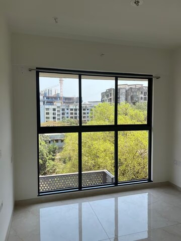 Room in 3 BHK Apartment at Karanpur – for Sale