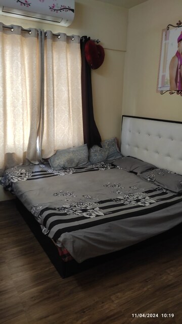 Room in 1 BHK Apartment at Pimple Gurav – for Sale