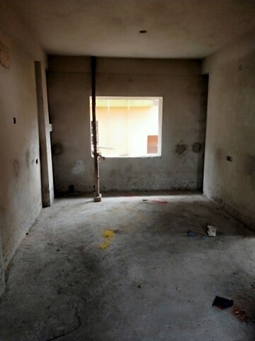 Room in 3 BHK Apartment at Barrackpore – for Sale