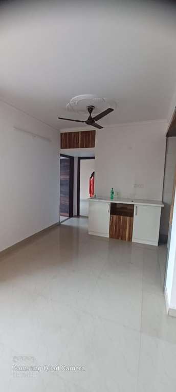 2 BHK Apartment For Rent in Unitech Uniworld Gardens Sector 47 Gurgaon 7166000