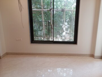 Room in 4 BHK Builder Floor at South City 2 – for Sale