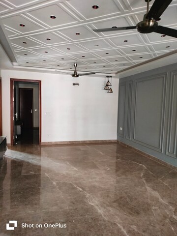 Room in 3 BHK Builder Floor at Vikas Puri – for Sale