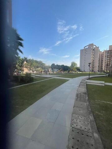 Swimming Pool in 2.5 BHK Apartment at Ansal Paradise Crystal, Sushant Golf City – for Sale